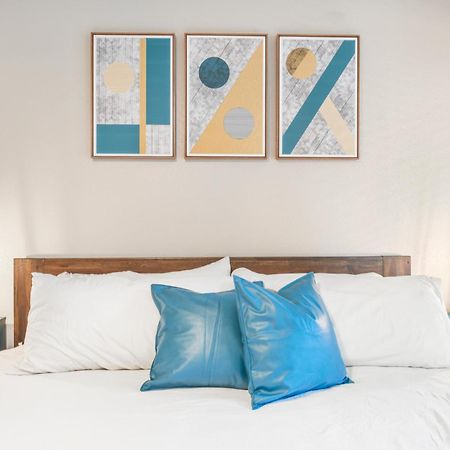 Soco Chic Apartment Suites Close To Downtown Austin Dış mekan fotoğraf